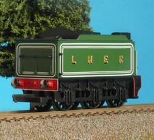 HORNBY B12/3 B12 TENDER LNER GREEN STEAM NOISE SOUND from EAST COAST PULLMAN SET