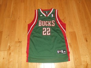 bucks fan shop