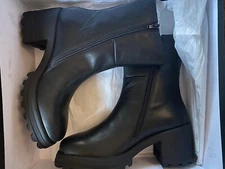 NEW Voile Blanche CLAIRE 02 Boots Black Loop Leather In Box Size 40 US 10 Lug