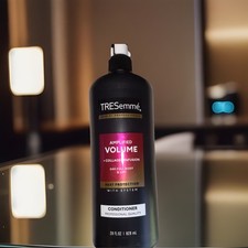 TRESemm Amplified Volume Collagen Volumizing conditioner Heat Protection 28floz