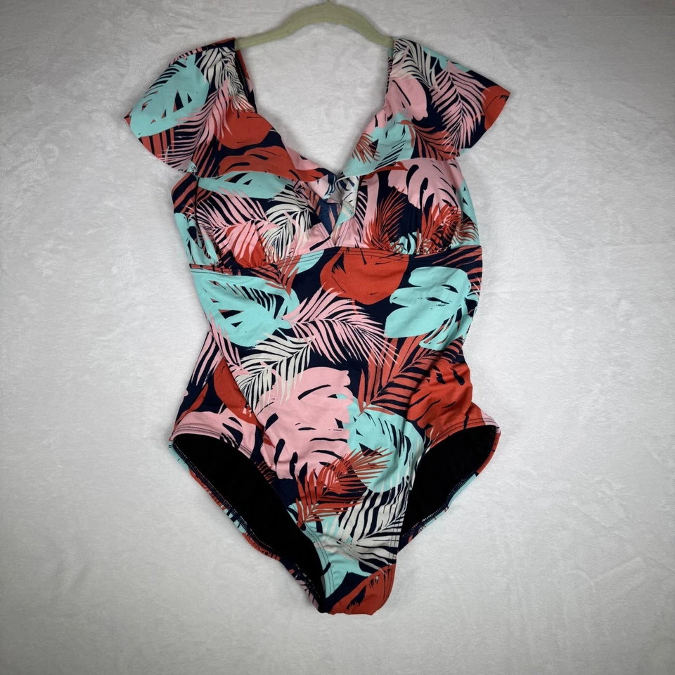 Купальник женский Fit 4 U 16W с принтом из тропических листьев цельный с оборками через плечо - Изображение 2 из 4