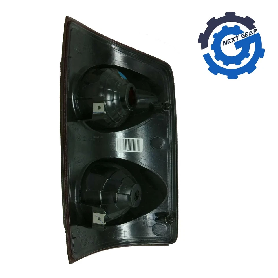 Luz trasera halógena izquierda OEM Mopar sin enchufes para 07-09 Ram 2500 3500 55277303AC Foto 3 de 4