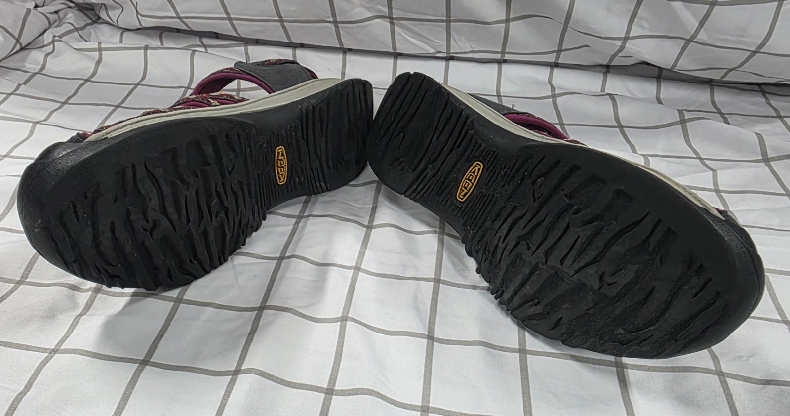 Sandali Keen donna taglia 10 5 escursionismo sussurro rosa fucsia grigio impermeabili