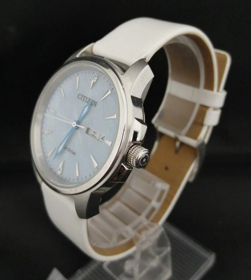 Reloj Citizen Final Fantasy XIV Colaboración LIGHT FF14 Limitado Casi Como Nuevo Foto 2 de 4