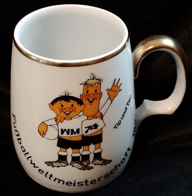 Bierkrug WM 1974 Deutschland Gerd Müller Fußball Bomber Tip und Tap unbeschädigt