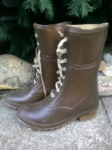 uniroyal rubber boots