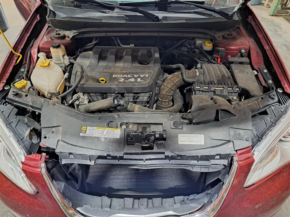 Interruptor de ventana de puerta delantera del lado del conductor Lh 2013 200 Sku#4208640 Foto 2 de 4