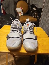 Nike Playstation Wolf Grey Paul George PG 2.5 Basketball Shoes Size 6Y