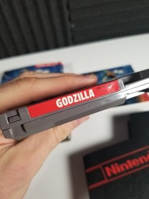 Godzilla: Monster of Monsters (Nintendo NES) Authentic - Complete CIB - Tested