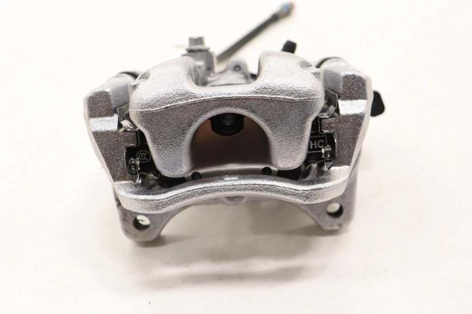 PINZA DE FRENO DE DISCO LADO PASAJERO TRASERO DERECHO CHEVROLET TRAX 2024-2026 OEM Foto 2 de 4