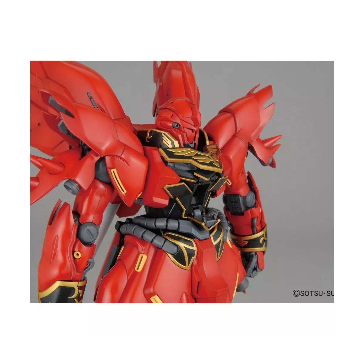 Maquette Gundam MSN-06S Sinanju MG 1/100 figurine articulée Bandai - 3