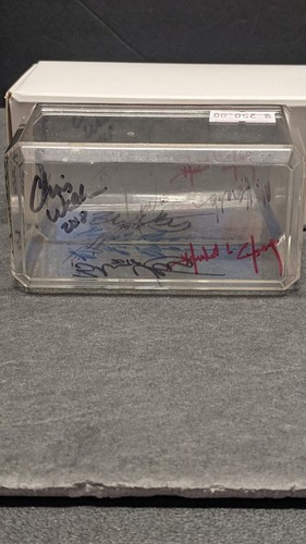 '18 Hot Wheels Nationals Dallas 62 Chevy Corvette Charity Car Signed AUTO 19/450 - Picture 8 of 9