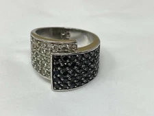 Gorgeous Silvertone Premier Designs PD Black & Clear Rhinestone Size 8 Ring