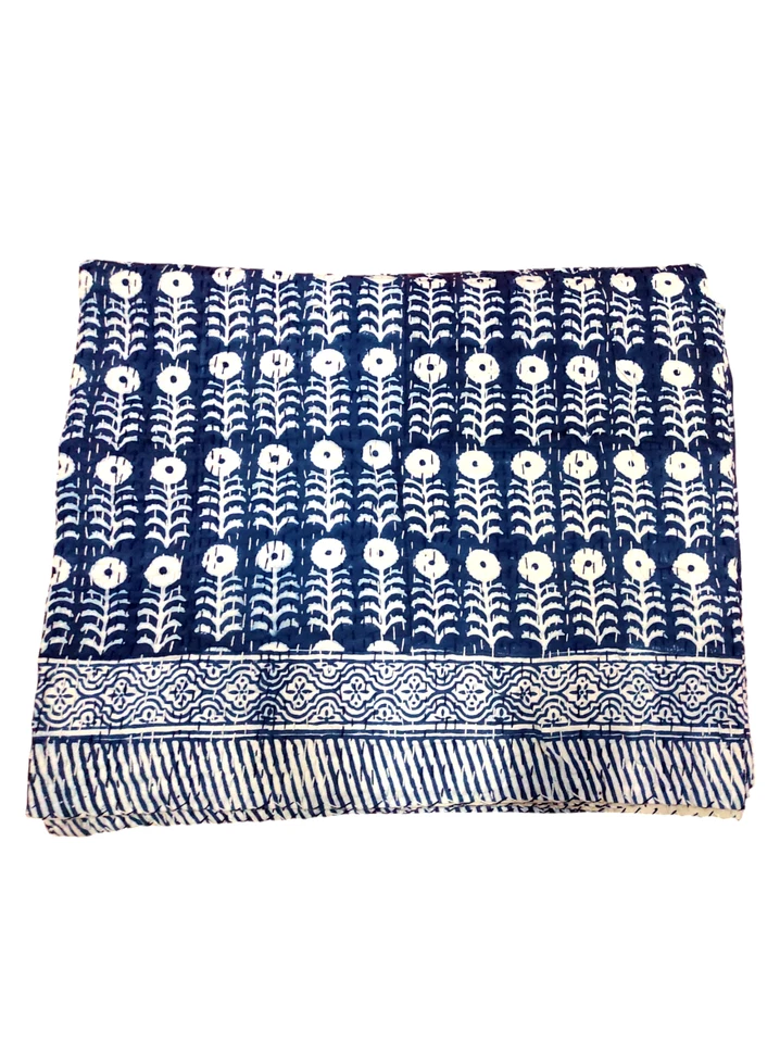 Colcha de algodón india Kantha con estampado de bloques hecha a mano para ropa de cama Foto 3 de 4