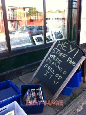 PHOTO  BOOKSHOP CORNER OF SHARROW VALE ROAD & JARROW ROAD SHEFFIELD STREET AND S