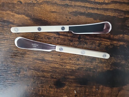 SABRE Paris Gustave Perlbutterstreuer/Messer 2er-Pack - Bild 5 von 5