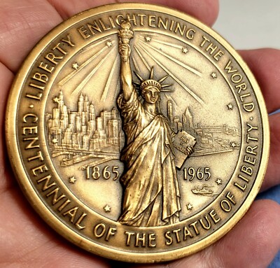 1965 Bronze STATUE OF LIBERTY /FEDERAL HALL 2.5