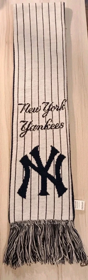 New York Yankees Licensed Scarf FOCO - Image 2 of 4