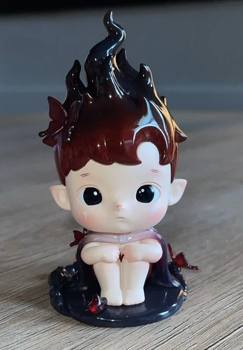 POP MART Hacipupu A Night of Fantasy Blazing Flames Figure