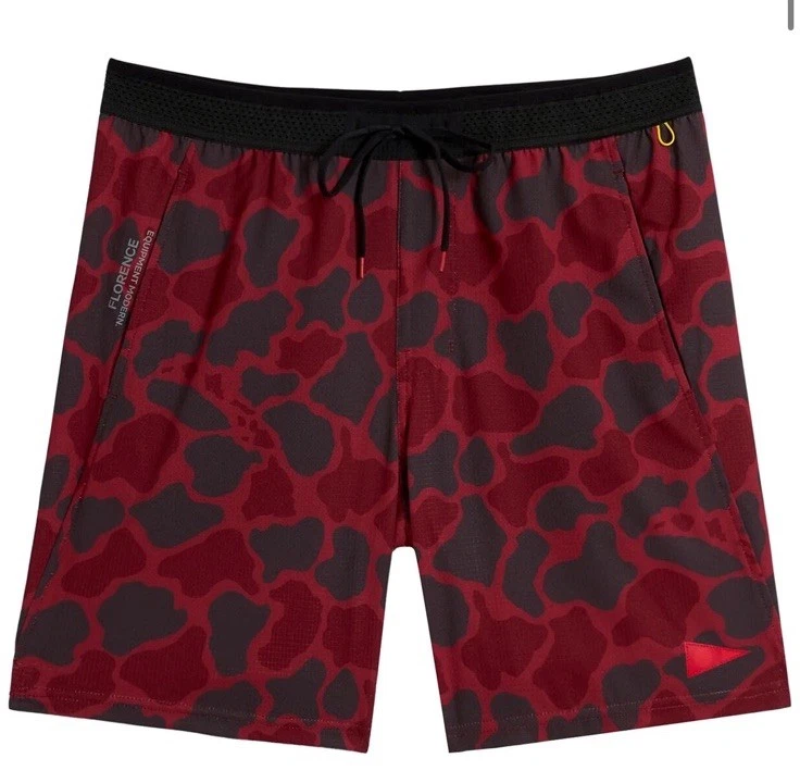 $70 Florence Men’s Elastic Waist 7” Shorts- Maroon Camo- Medium - NEW Tags