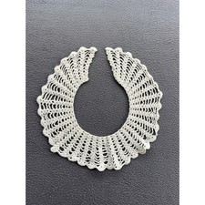 Vintage Crochet Lace Collar Detachable Neck Bib White
