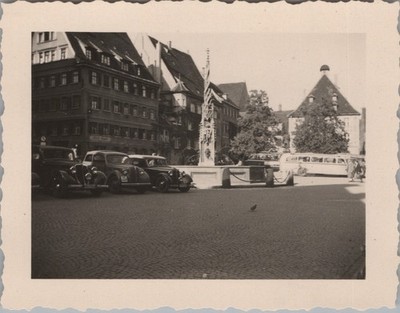 Photo, 04.06.1938, Ulm, car on the marketplace D/122