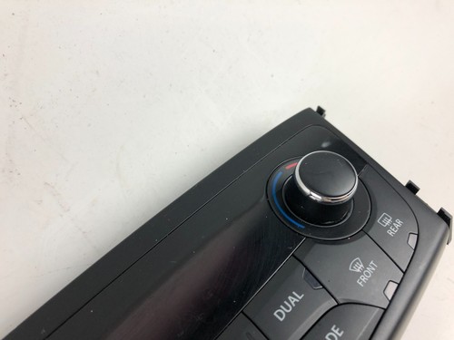 Suzuki SX4 S-Cross A/C Air Con Climate Heater Control Switch Panel 39510-61M10 - Picture 7 of 22