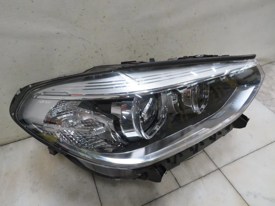 18 19 20 21 BMW X3 Right Headlight OEM - Image 2 of 4