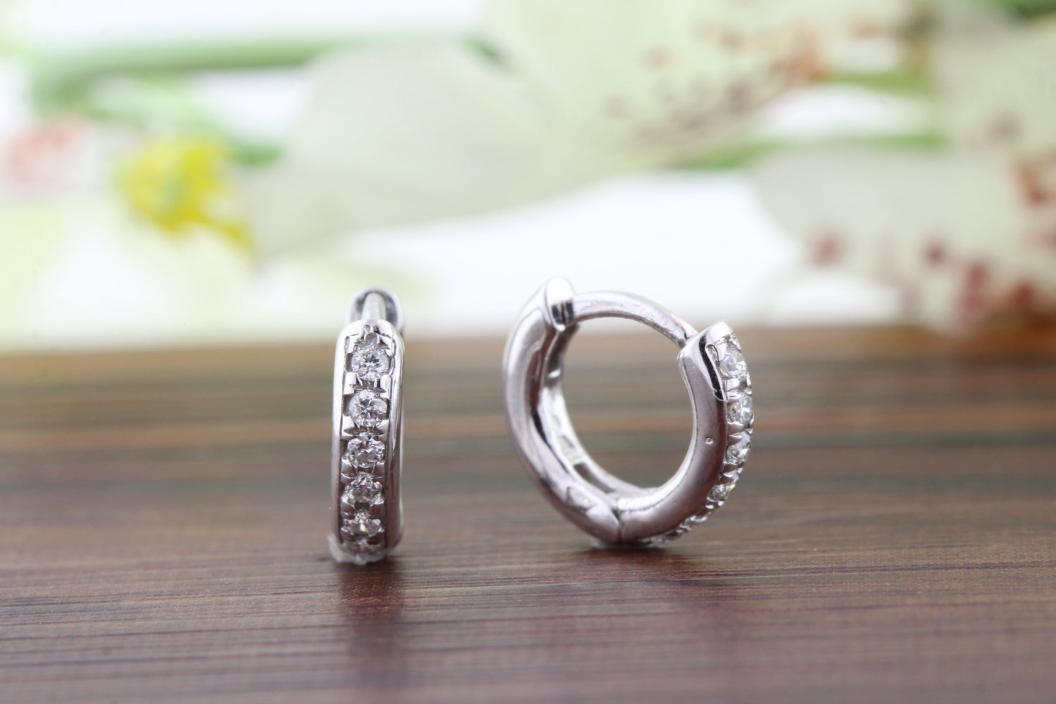 0.75ct Lab Moissanite Hoop Earrings in 14k White Gold Plated-image