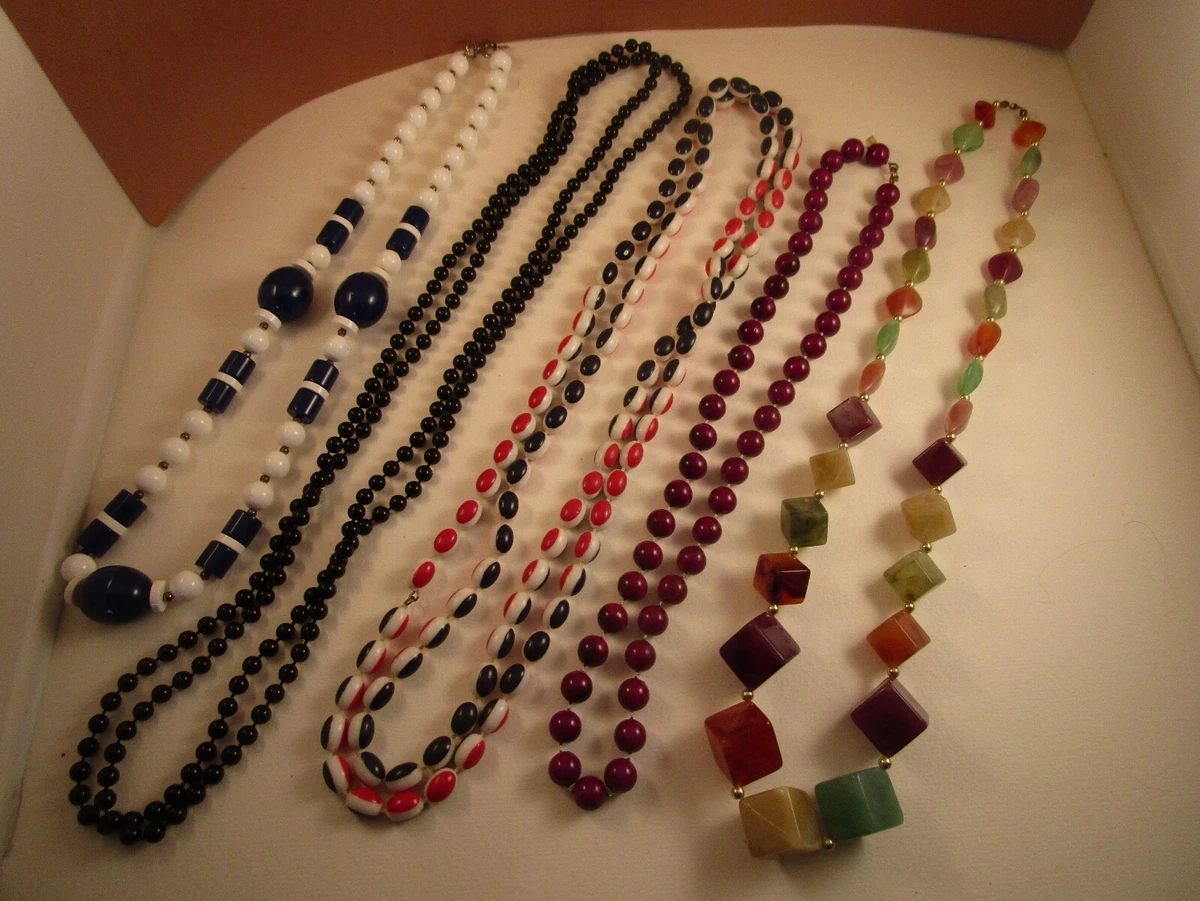 Large costume best sale jewelry necklaces