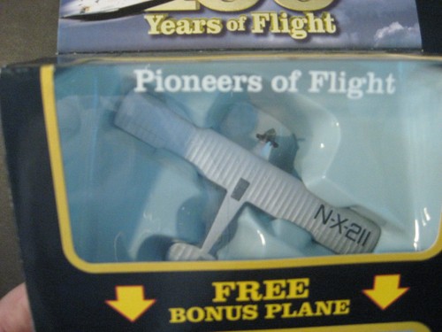 CORGI 100 YEARS OF FLIGHT - PIONEERS OF FLIGHT + FREE BONUS PLANE 2-Pack - Picture 2 of 6