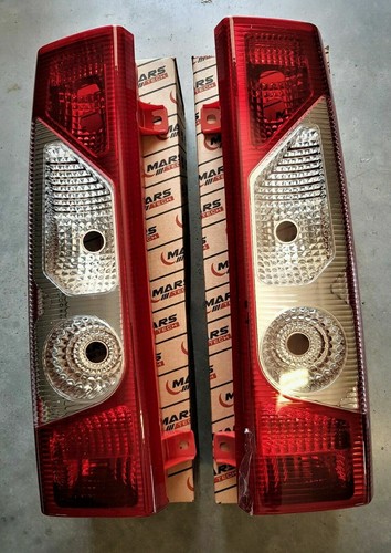 Lot De 2 Feux Arrière GAUCHE & DROIT Pour IVECO DAILY (1999-2006) - NEUFS - Référence TYC