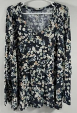 Nic & Zoe Long Sleeve V Neck Top Blurred Abstract Fairy Cottage NWT Women’s 1X