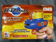 2005 Hasbro B-Daman Space Shooter Target Game NEW