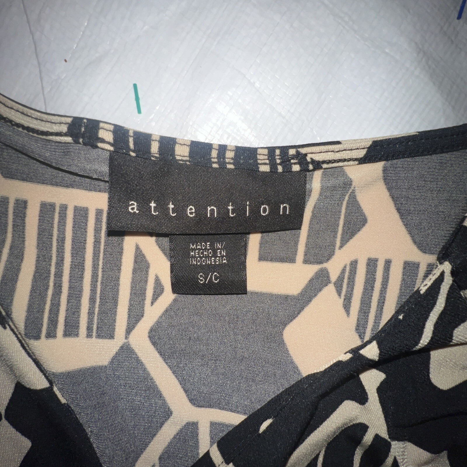 Attention Size Small Women’s Short Sleeve Tie Front Flared Blouse 