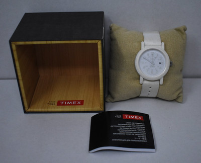 Timex Originals TW2P88200 Unisex Analog White Quartz Fashion Watch with Date