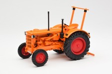 109153072 Hanomag R28 Farm Tractor Minichamps 1/18