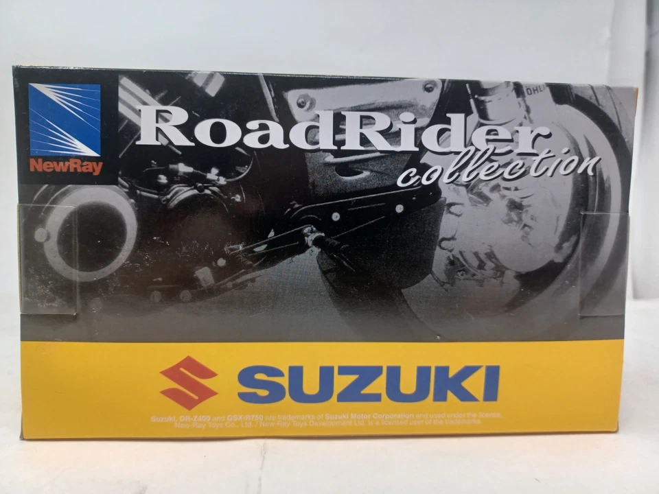 New Ray Roadrider collection Suzuki RM-Z 450 1:12 Diecast  - Image 3 of 3