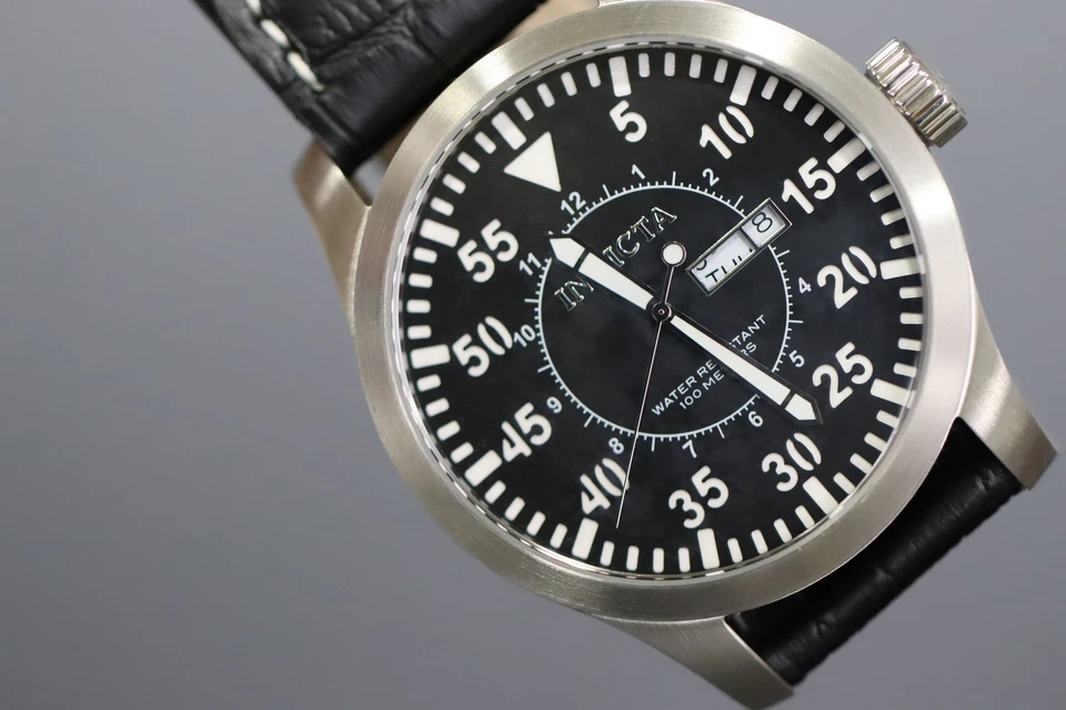 Invicta Men s 11184 Specialty Quartz Black Leather Watch. Need battery - Image 2 of 4