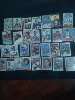 Football cards Vintage lot Of 30 Cards  Many Rookie cards And Hall Of Famers