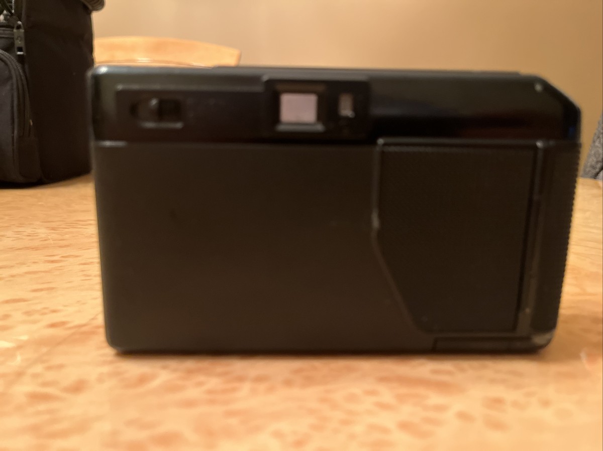 Canon AF35m Parts Only. Battery Door Doesn't Lock Shot