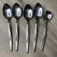 VTG Stylecraft SYF2 Single Rose T&N Japan Stainless Flatware 4 Spoons 1 Sugar