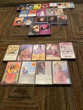 19 VARIOUS CLASSIC FEMALE ARTISTS 9 BONUS CASSETTES G