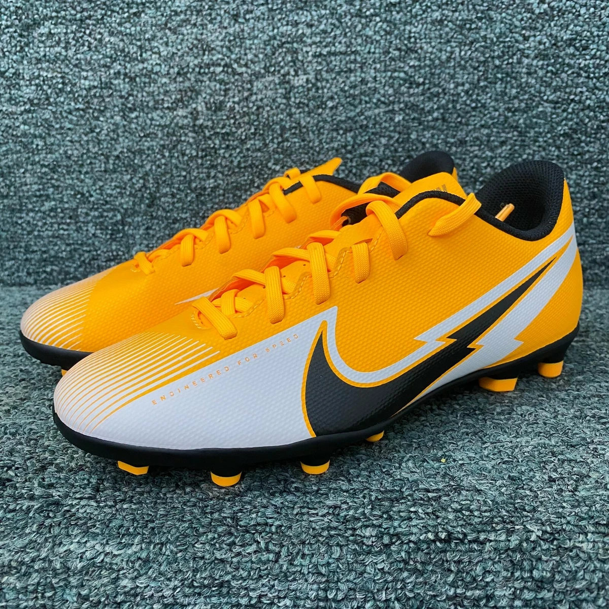 Kids mercurial top