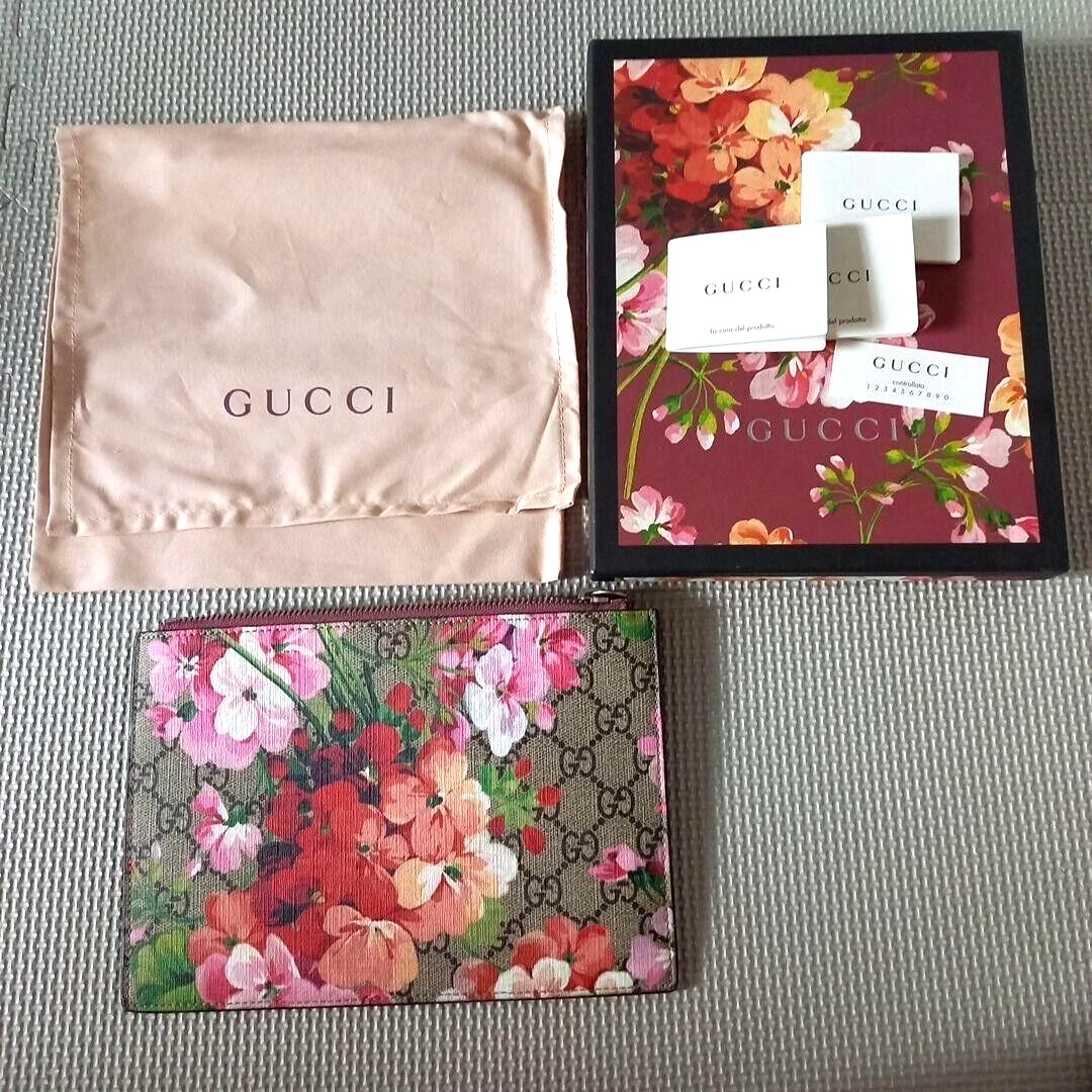 Auth GUCCI GG Blooms Clutch Bag Beige Red PVC Leather Suede w/ Box ,storage  bag