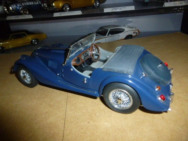 MORGAN PLUS 4 SUPER SPORT KYOSHO 1/18 - Photo 3/4