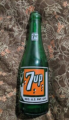 Old 7up Seven Up Bottle From 1949 Chicago With Original Cap Old 7up Seven Up Bottle From 1949 Chicago With Original Cap