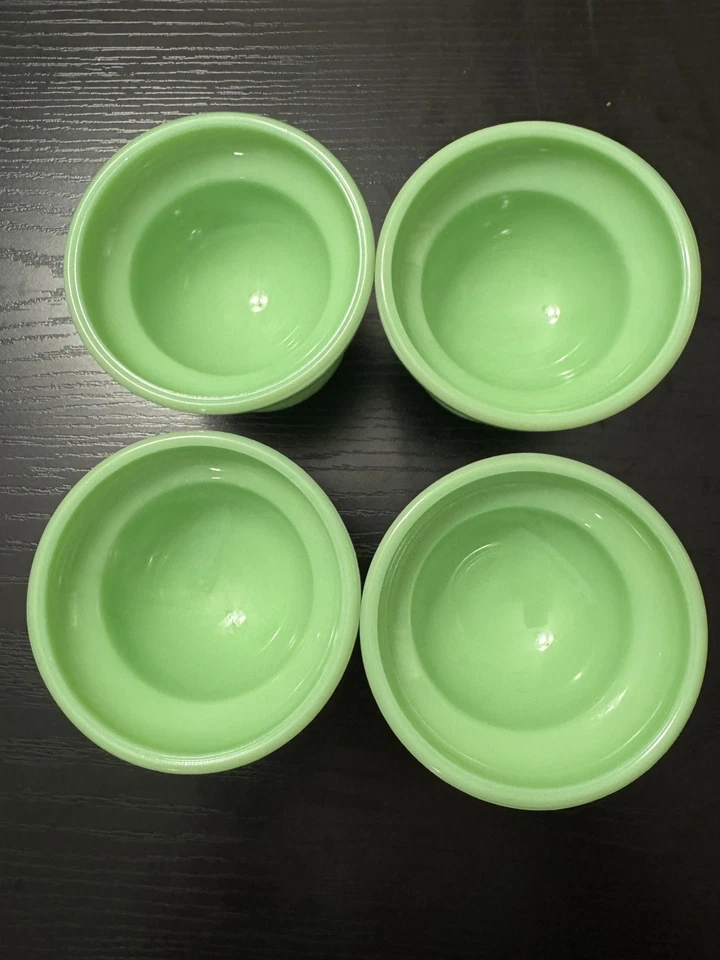 Juego de 4 platos de postre verde jadita Martha By Mail L.E Smith Glass Co. Foto 3 de 4