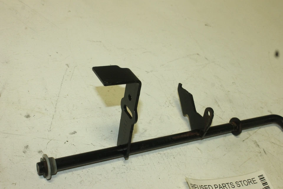 Poulan Pro XT 2010 XT195H42LT Lawn Mower Pedal Brake Control 196200 - Image 3 of 4