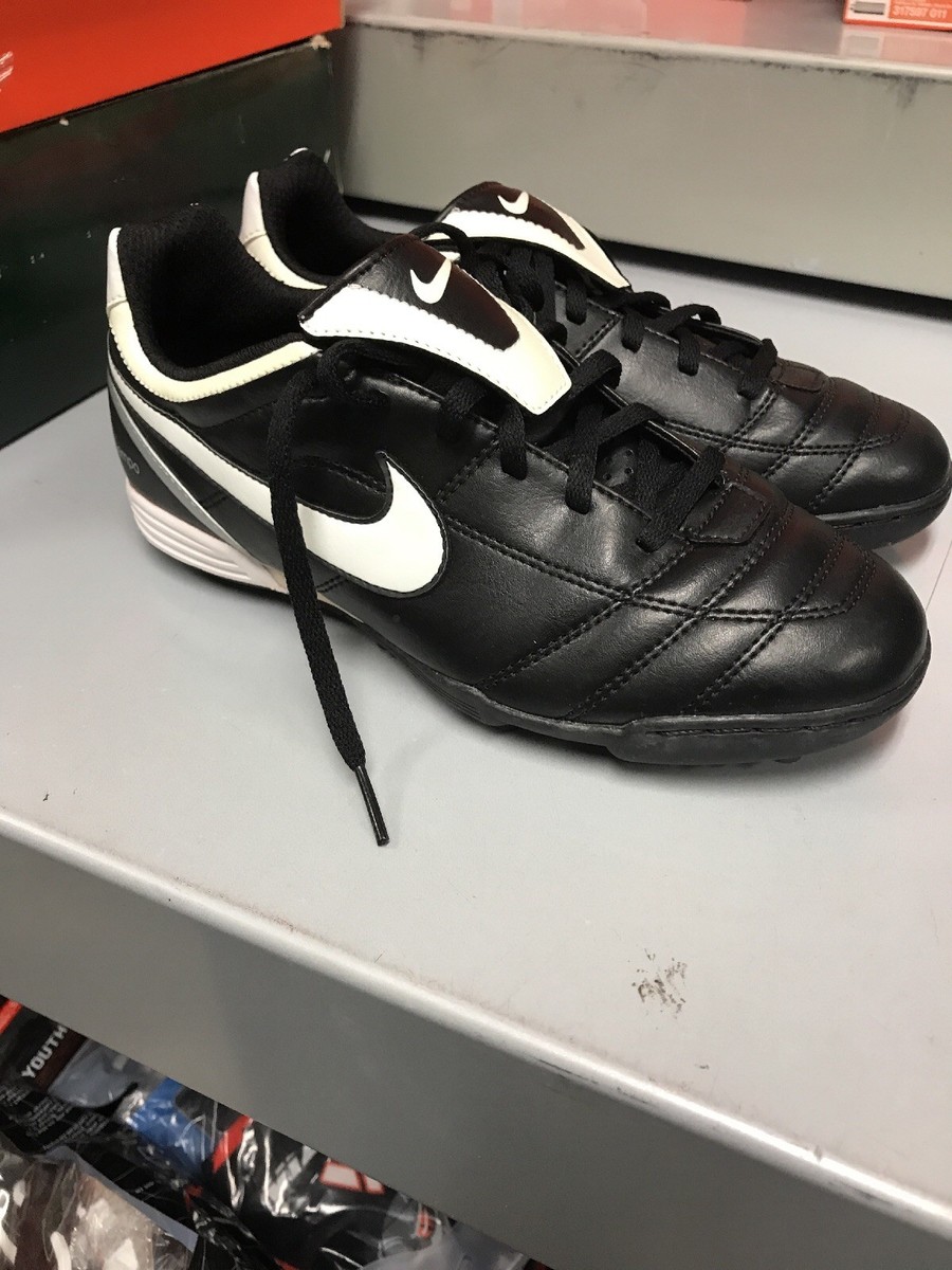 Nike Jr Tiempo Natural II TF Size Y